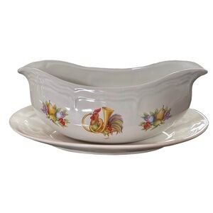 NEWCOR Vintage 1988 Stoneware Gravy Boat with Under-plate Farmhouse Scene